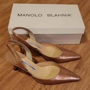 Manolo Blahnik Carolyne 7.5 Patent Slingback Pumps